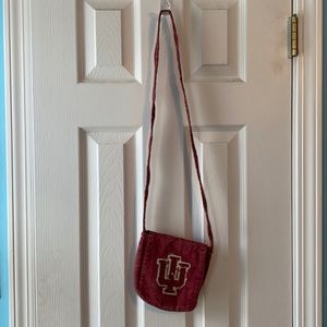 🌟IU Crossbody Worn Bag WILL TAKE ANY OFFER 🌟